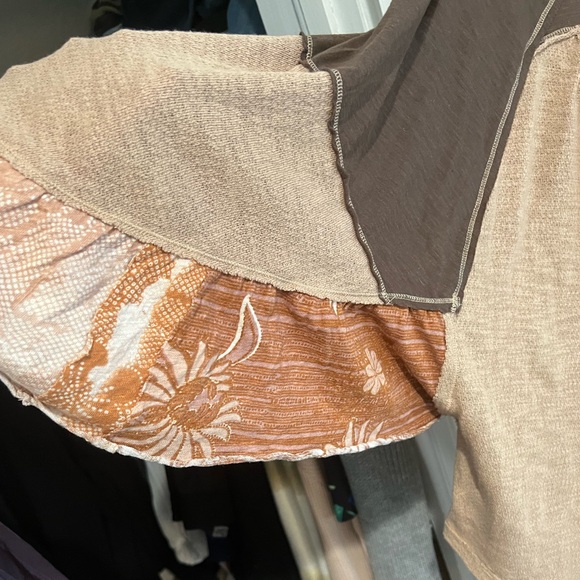 Free People Flutter Sleeve Top - Picture 2 of 5